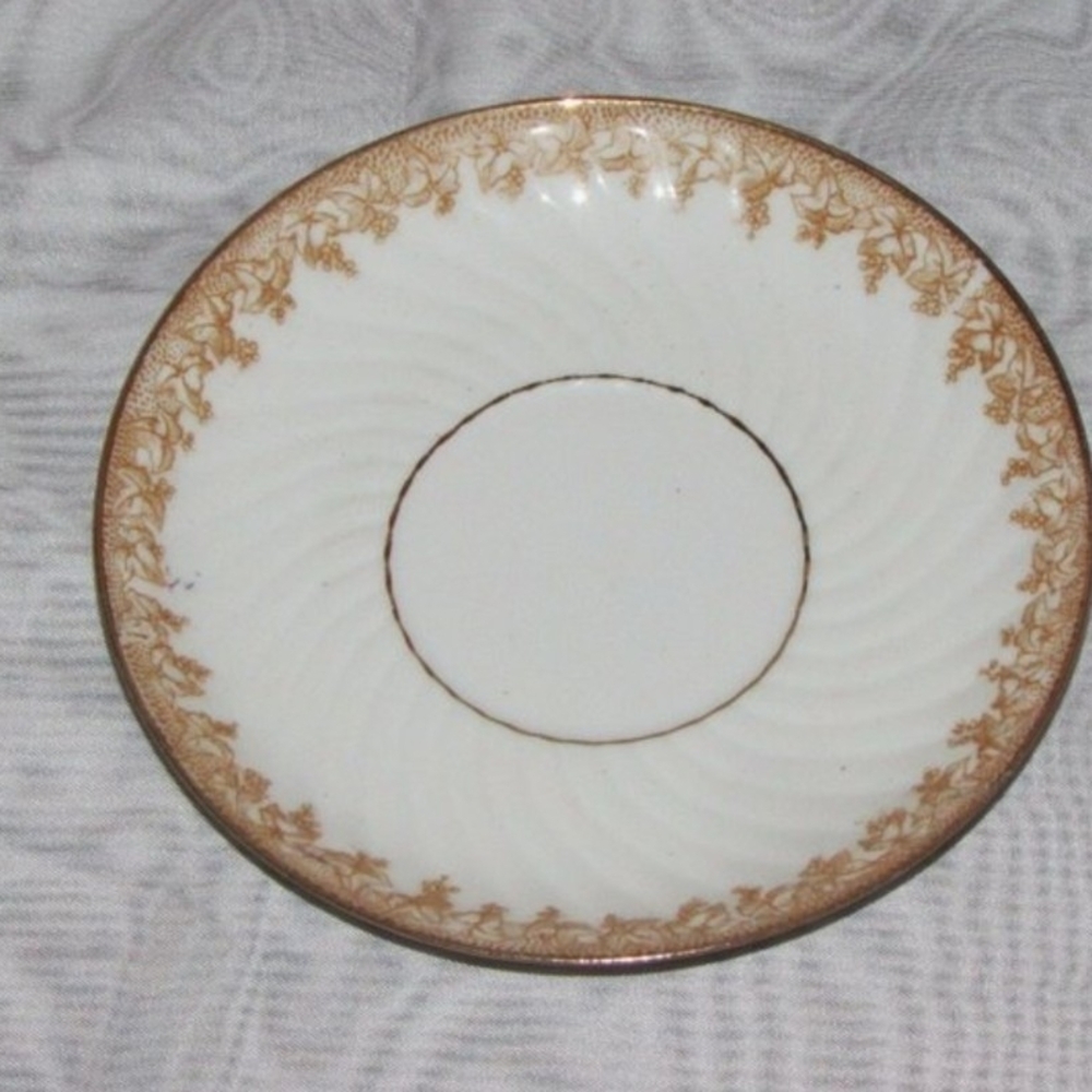 Vintage Limoges Lanternier Saucer only Leaves Grapes Vine 5 3/8" France
